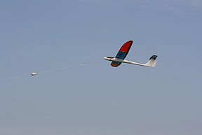 Cup Day Aero Tow 2015