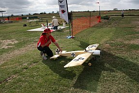 Model Engines Fun Fly 2014